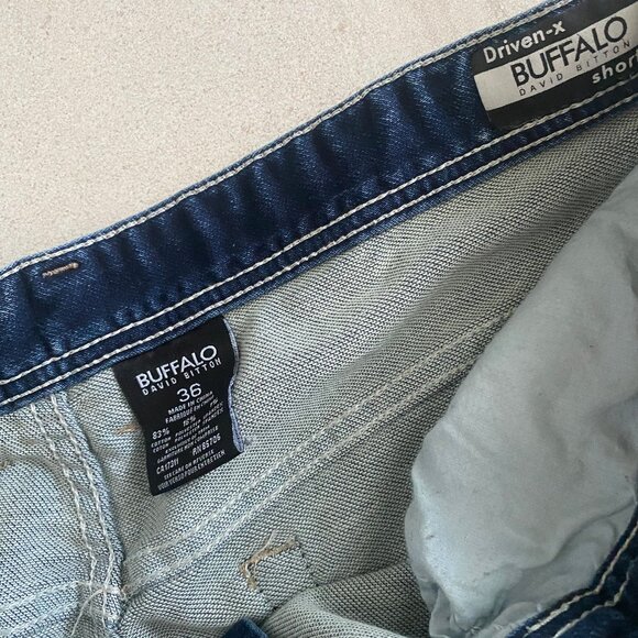 Mens shorts jean size 36 ,soft streachy Buffalo - Picture 5 of 5